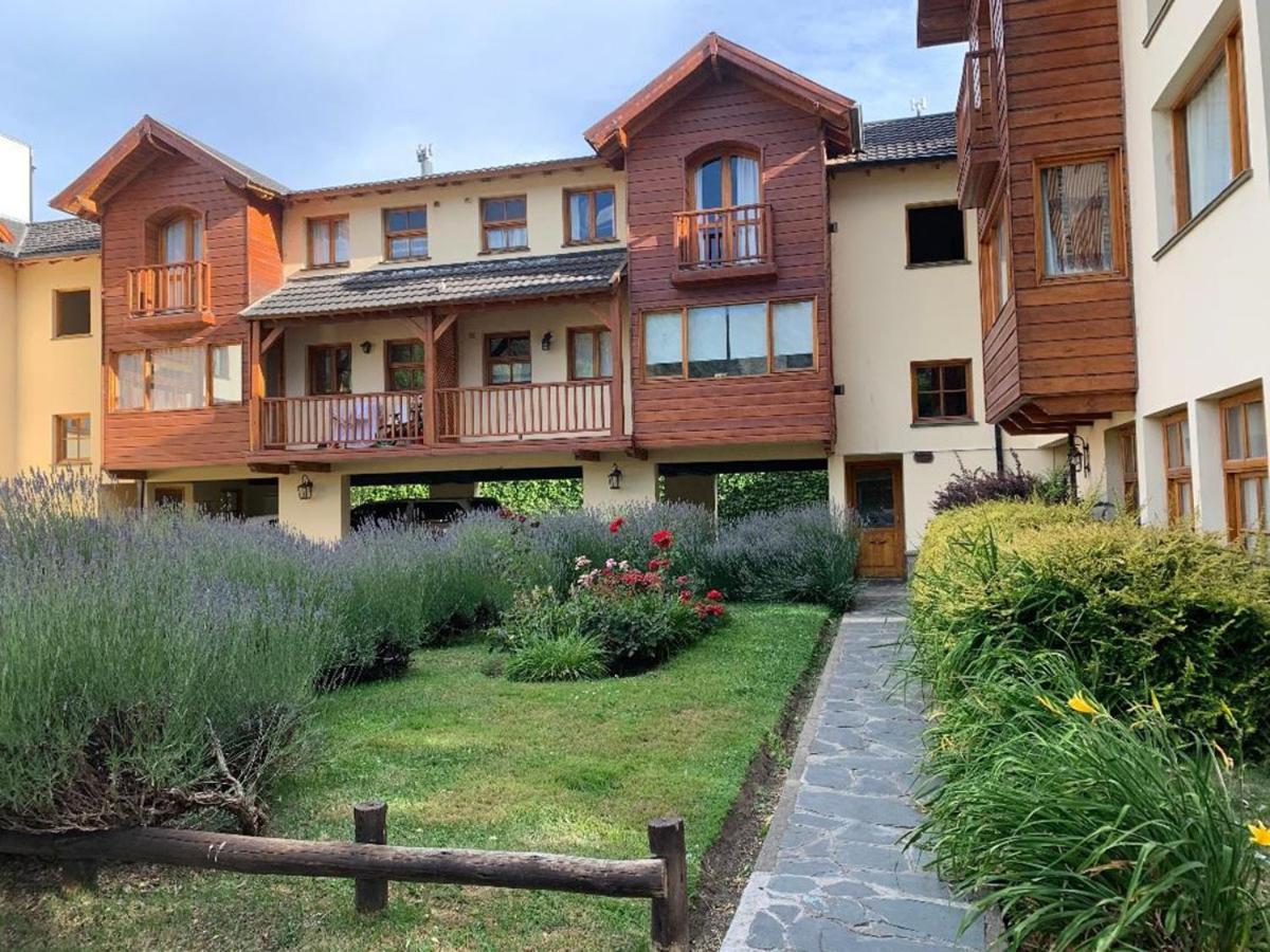 Departamento Centrico - 4 Personas Lägenhet San Martín de los Andes Exteriör bild