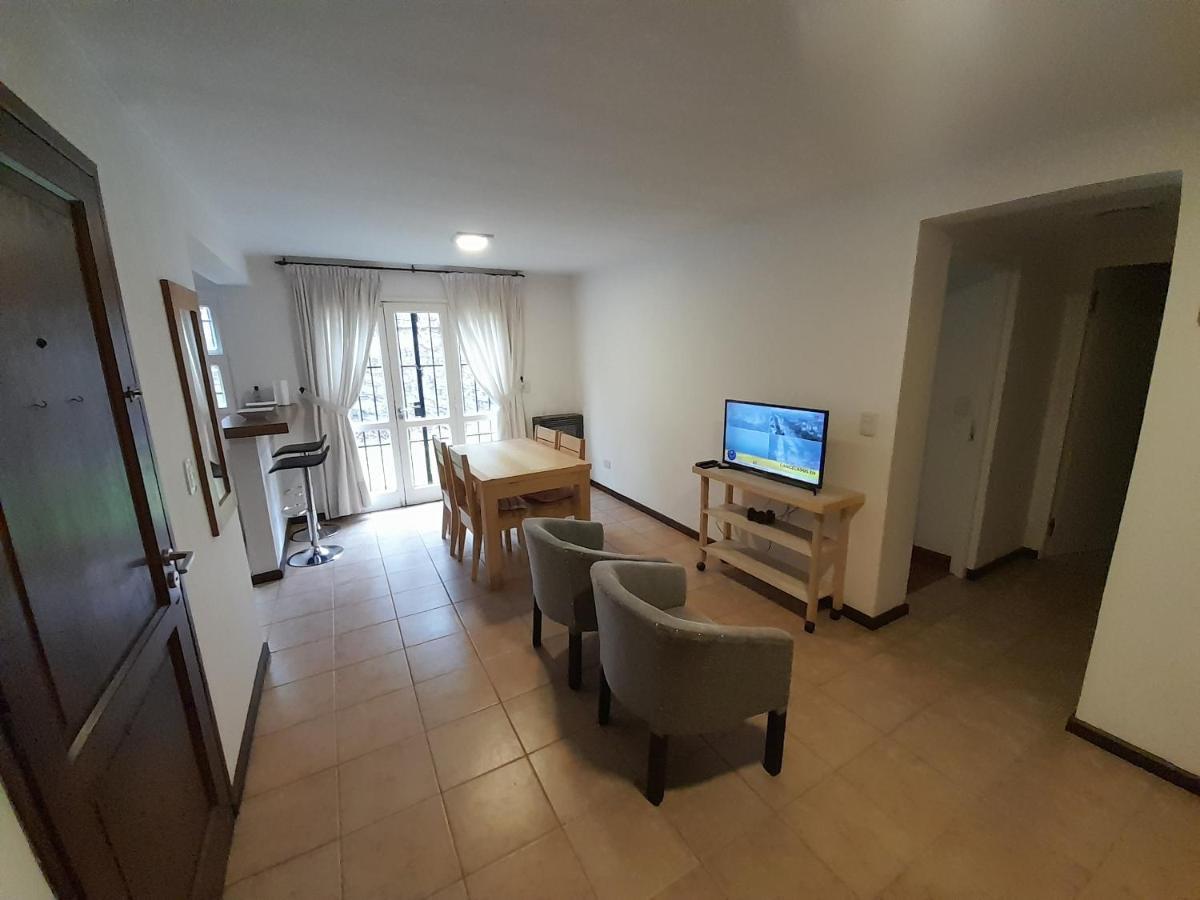 Departamento Centrico - 4 Personas Lägenhet San Martín de los Andes Exteriör bild