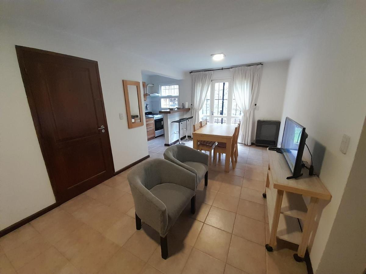 Departamento Centrico - 4 Personas Lägenhet San Martín de los Andes Exteriör bild